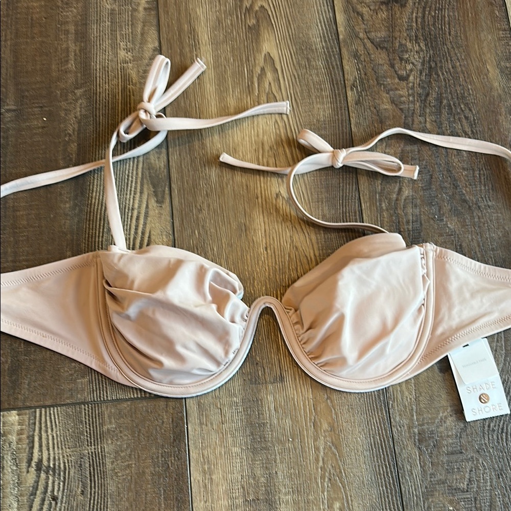 Nwt 34D